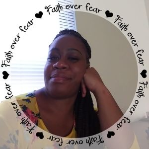 Meet your Posher, Gladys